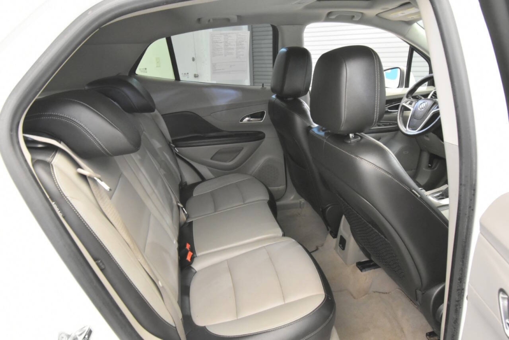 2015 Buick Encore Premium AWD 4dr Crossover, Blanco, Mileage: 105,010 - photo 21