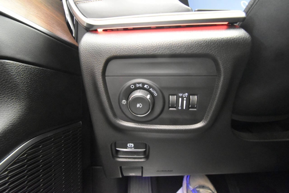 2021 Jeep Grand Cherokee L Summit 4x4 4dr SUV, Negro, Mileage: 79,340 - photo 45