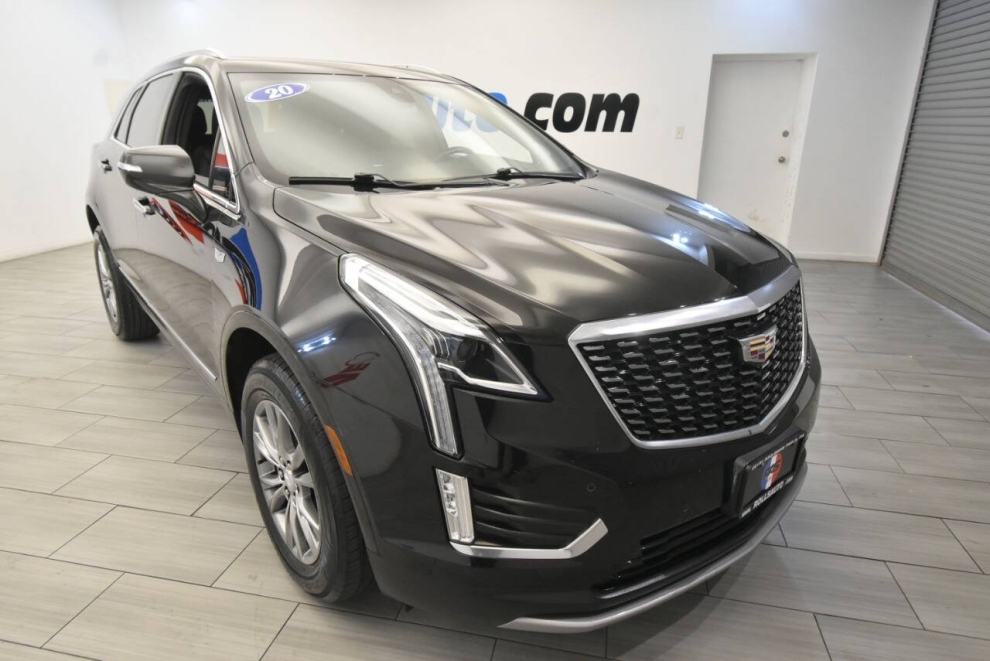 2020 Cadillac XT5 Premium Luxury 4dr SUV, Black, Mileage: 72,378 - photo 6