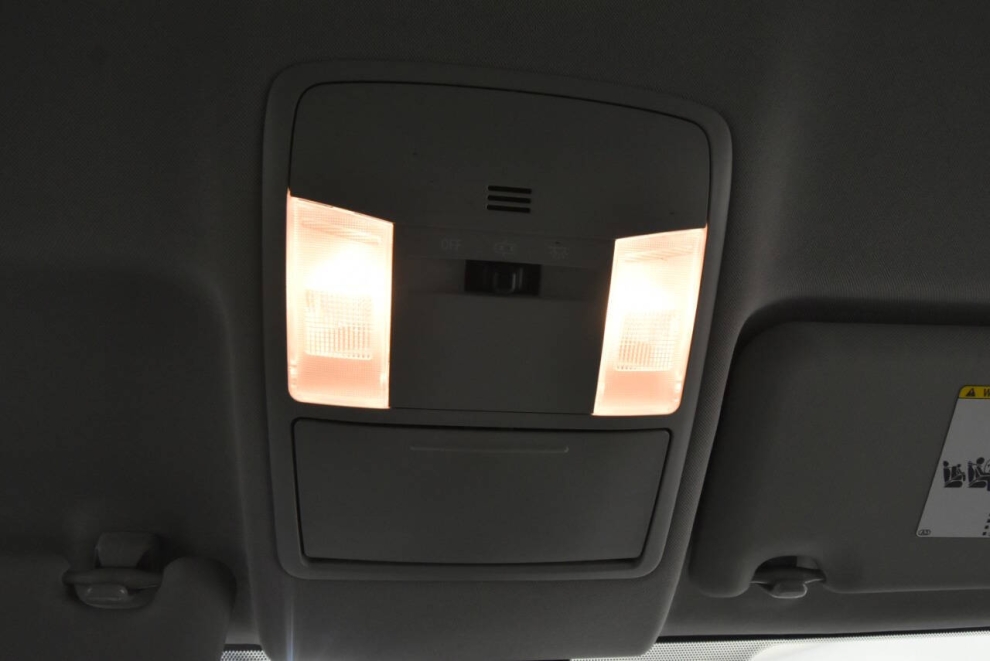 2017 Toyota RAV4 LE AWD 4dr SUV, Gris, Mileage: 62,058 - photo 34