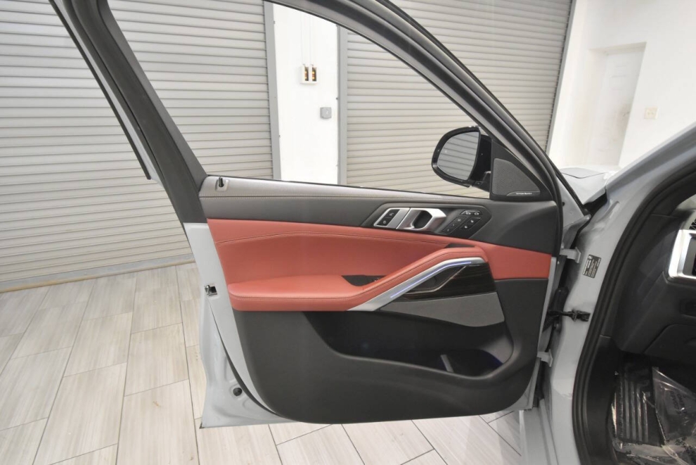 2025 BMW X6 xDrive40i AWD 4dr Sports Activity Coupe, Gray, Mileage: 61,912 - photo 14