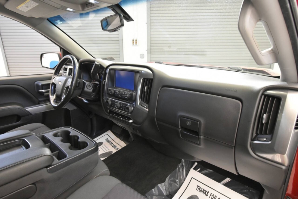2018 Chevrolet Silverado 1500 LT Z71 4x4 4dr Double Cab 6.5 ft. SB, Red, Mileage: 59,297 - photo 18