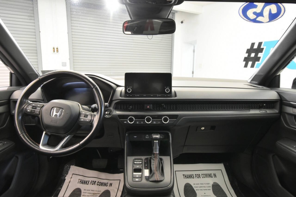 2025 Honda CR-V Hybrid Sport AWD 4dr SUV, Gray, Mileage: 68,011 - photo 20