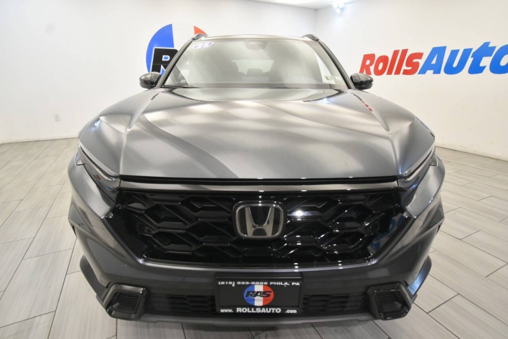 2025 Honda CR-V Hybrid Sport AWD 4dr SUV, Gray, Mileage: 68,011 - photo 7