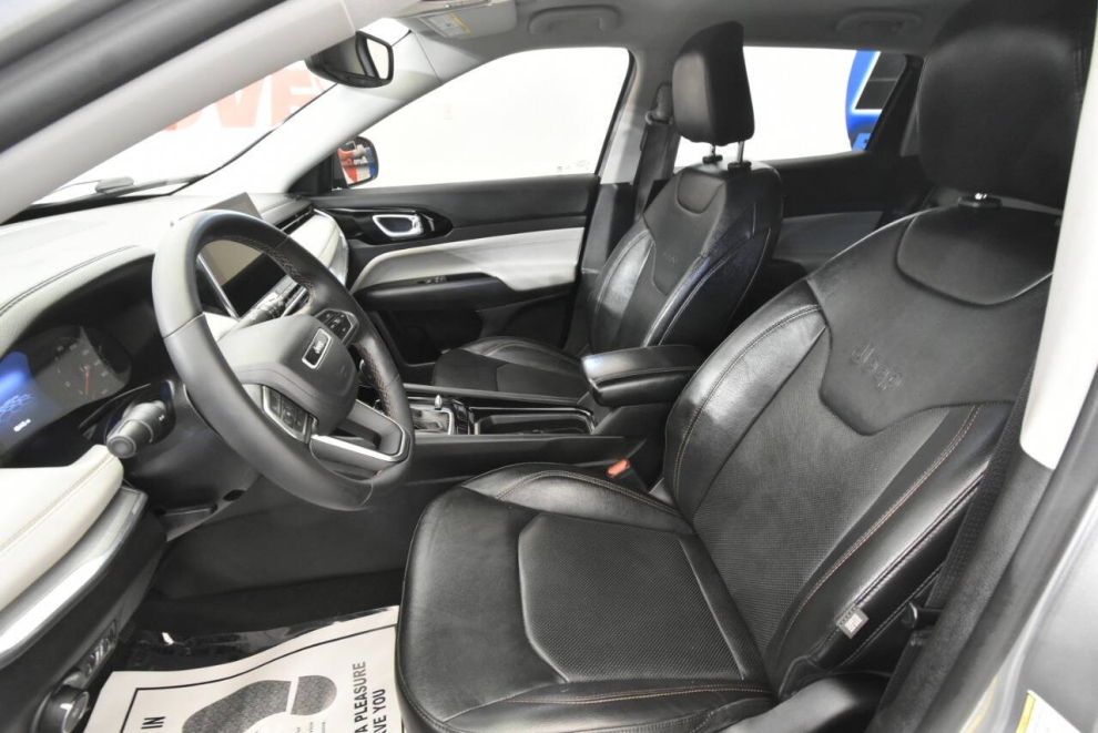 2022 Jeep Compass Limited 4x4 4dr SUV, Plata, Mileage: 48,436 - photo 12