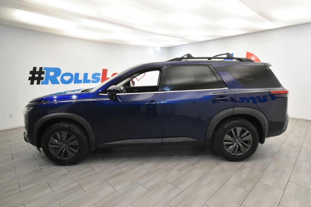 2022 Nissan Pathfinder SV 4dr SUV, Blue, Mileage: 66,602 - photo 1