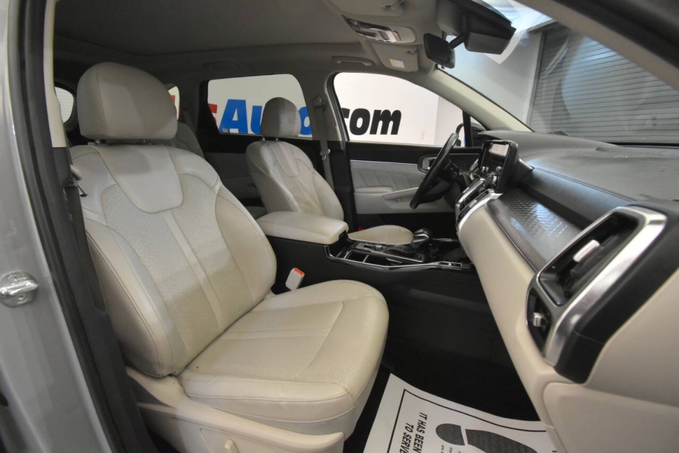 2022 Kia Sorento SX AWD 4dr SUV, Gray, Mileage: 87,819 - photo 19