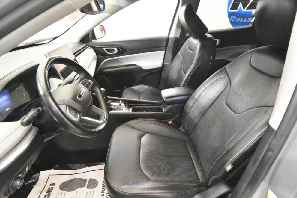 2022 Jeep Compass Limited 4x4 4dr SUV, Gris, Mileage: 42,779 - photo 13