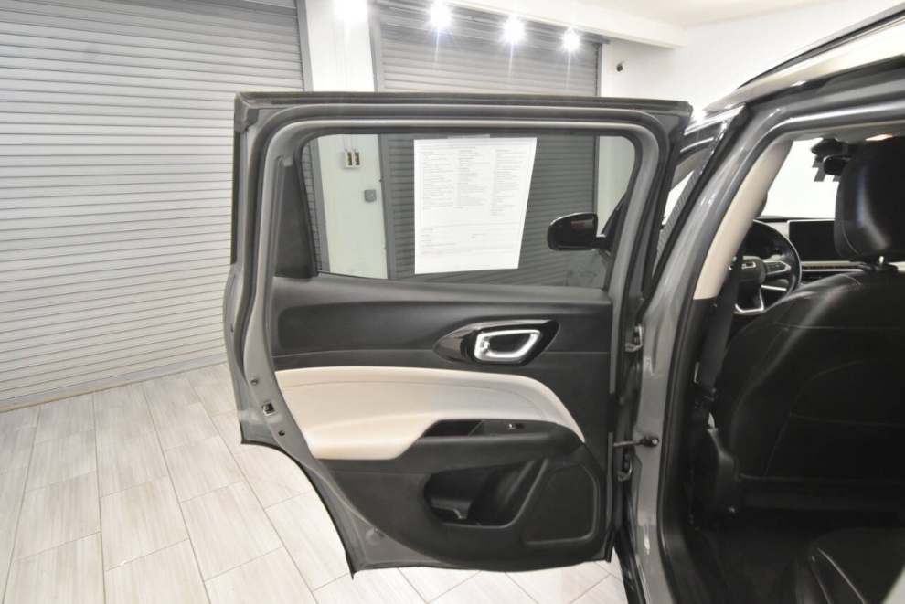 2022 Jeep Compass Limited 4x4 4dr SUV, Gris, Mileage: 42,779 - photo 18