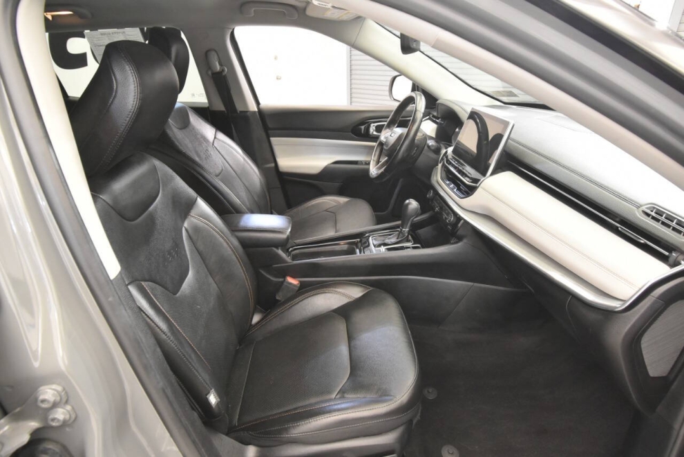 2022 Jeep Compass Limited 4x4 4dr SUV, Gris, Mileage: 42,779 - photo 20