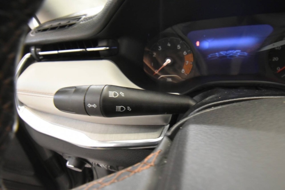 2022 Jeep Compass Limited 4x4 4dr SUV, Gris, Mileage: 42,779 - photo 29