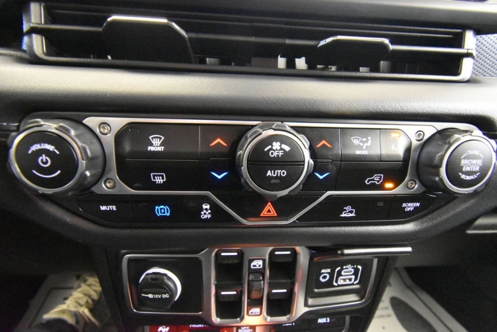 2025 Jeep Wrangler Rubicon 4xe 4x4 4dr SUV, Gray, Mileage: 13,416 - photo 37