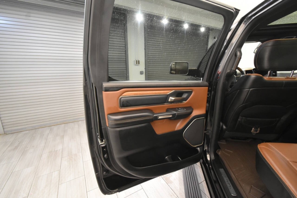 2020 RAM 1500 Laramie Longhorn 4x4 4dr Crew Cab 5.6 ft. SB Pickup, Black, Mileage: 100,058 - photo 20