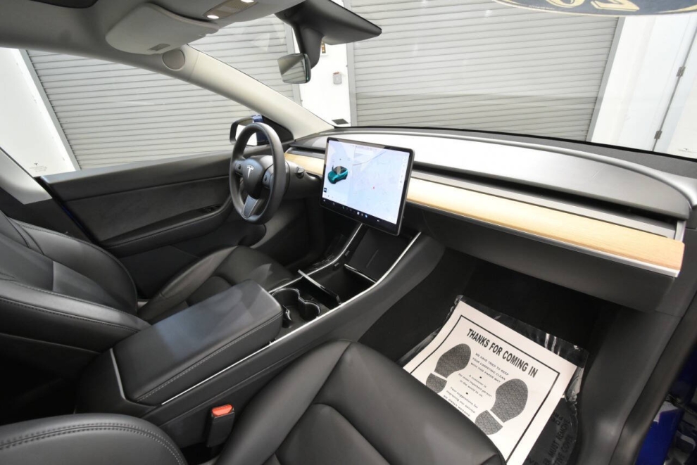 2020 Tesla Model Y Performance AWD 4dr Crossover, Blue, Mileage: 35,434 - photo 17