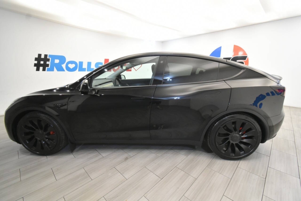 2021 Tesla Model Y Performance AWD 4dr Crossover, Black, Mileage: 110,794 - photo 1