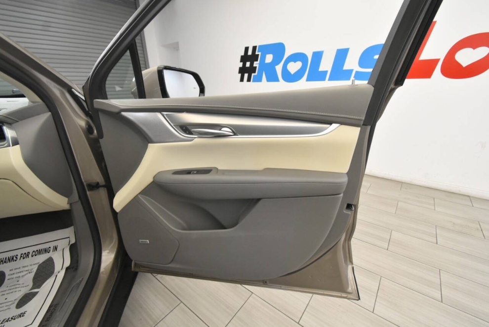 2023 Cadillac XT5 Premium Luxury 4x4 4dr SUV, Marrón, Mileage: 90,522 - photo 21