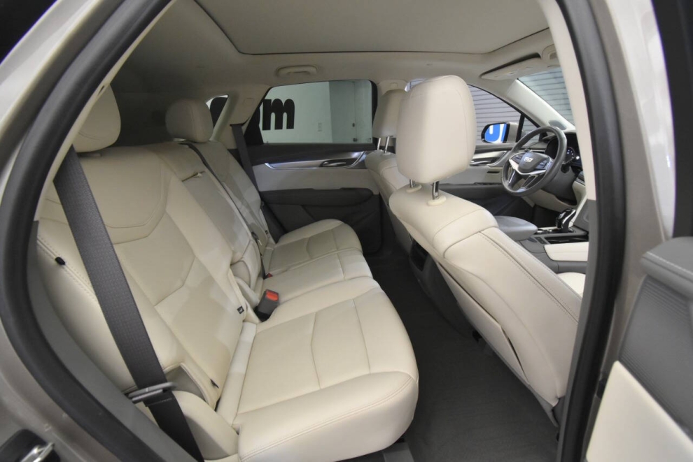 2023 Cadillac XT5 Premium Luxury 4x4 4dr SUV, Marrón, Mileage: 90,522 - photo 22