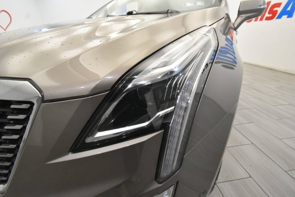 2023 Cadillac XT5 Premium Luxury 4x4 4dr SUV, Marrón, Mileage: 90,522 - photo 9