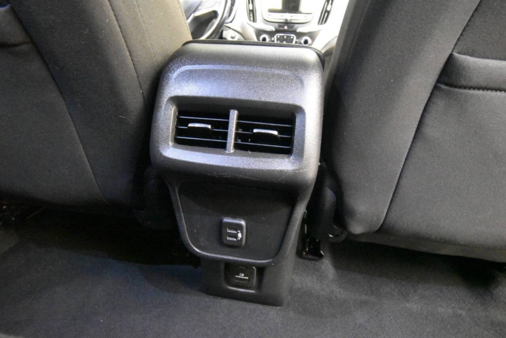2021 Chevrolet Equinox LT 4x4 4dr SUV w/1LT, Red, Mileage: 27,064 - photo 25