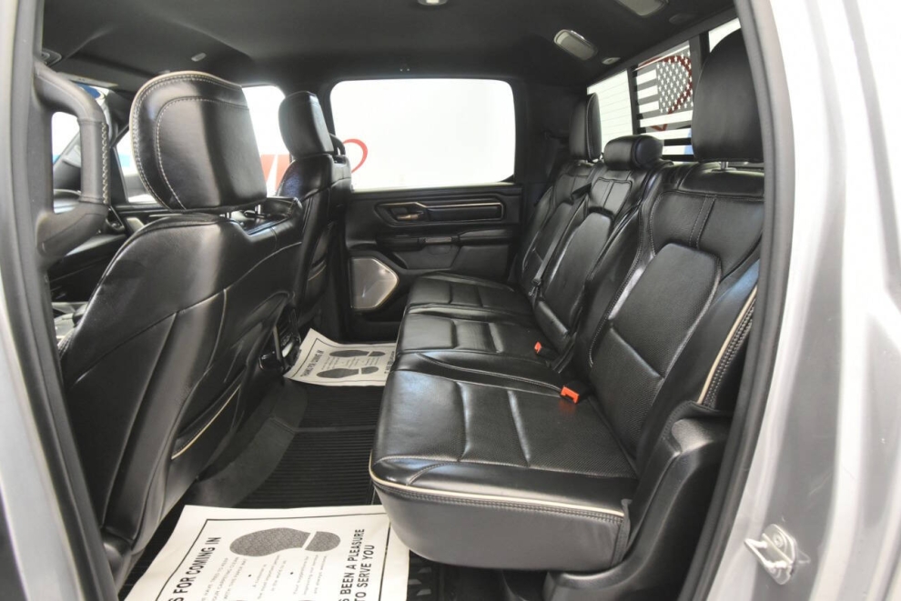 2020 RAM 1500 Limited 4x4 4dr Crew Cab 5.6 ft. SB Pickup, Silver, Mileage: 90,347 - photo 15