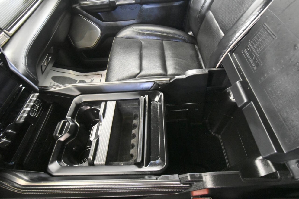 2020 RAM 1500 Limited 4x4 4dr Crew Cab 5.6 ft. SB Pickup, Silver, Mileage: 90,347 - photo 22
