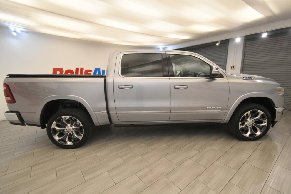 2020 RAM 1500 Limited 4x4 4dr Crew Cab 5.6 ft. SB Pickup, Silver, Mileage: 90,347 - photo 5