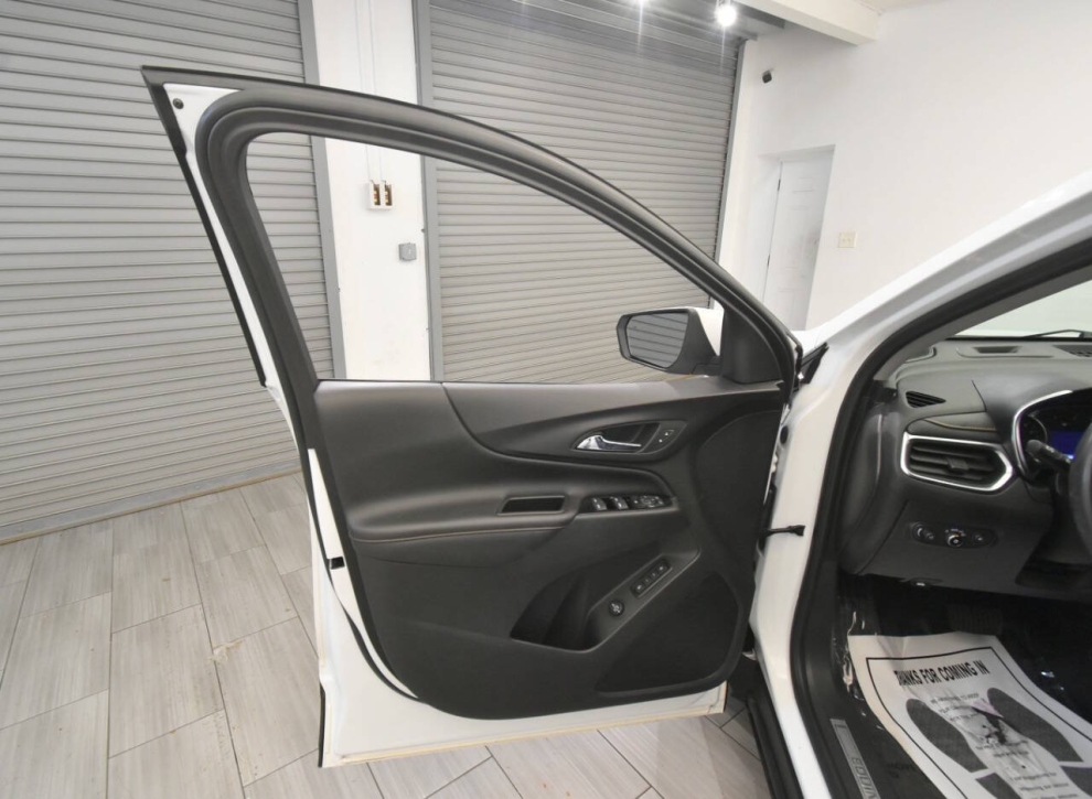 2022 Chevrolet Equinox Premier 4x4 4dr SUV, White, Mileage: 101,211 - photo 14