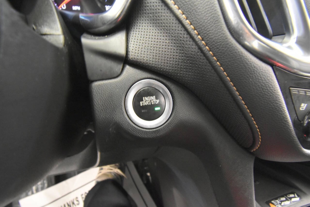 2022 Chevrolet Equinox Premier 4x4 4dr SUV, White, Mileage: 101,211 - photo 31