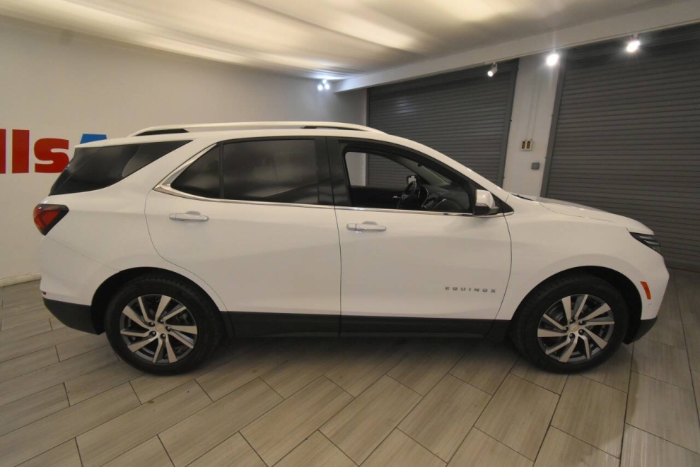 2022 Chevrolet Equinox Premier 4x4 4dr SUV, White, Mileage: 101,211 - photo 5