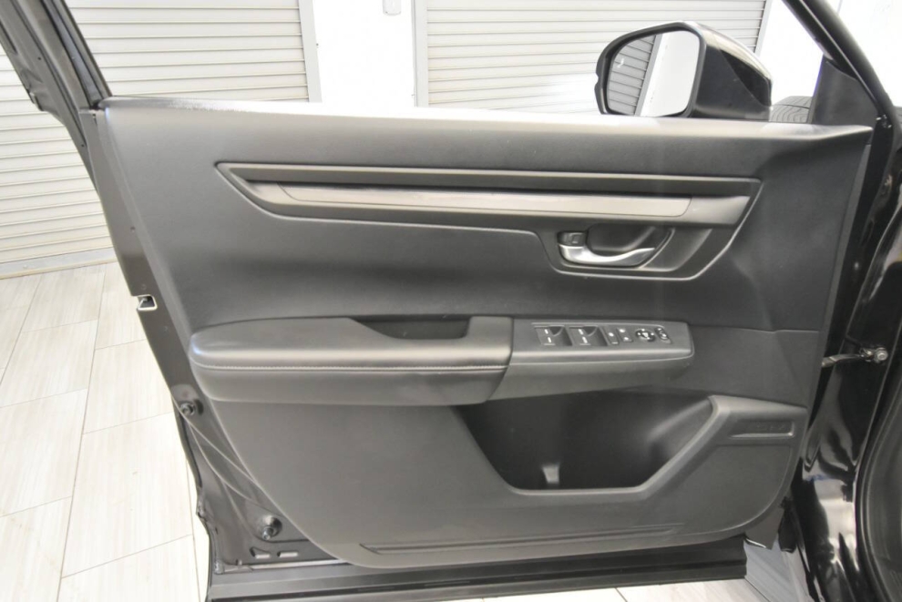 2024 Honda CR-V EX 4dr SUV, Black, Mileage: 32,659 - photo 10