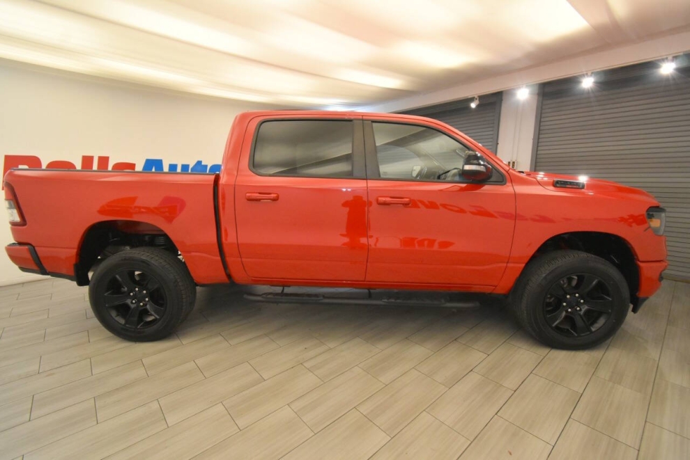 2022 RAM 1500 Big Horn 4x4 4dr Crew Cab 5.6 ft. SB Pickup, Red, Mileage: 80,133 - photo 5