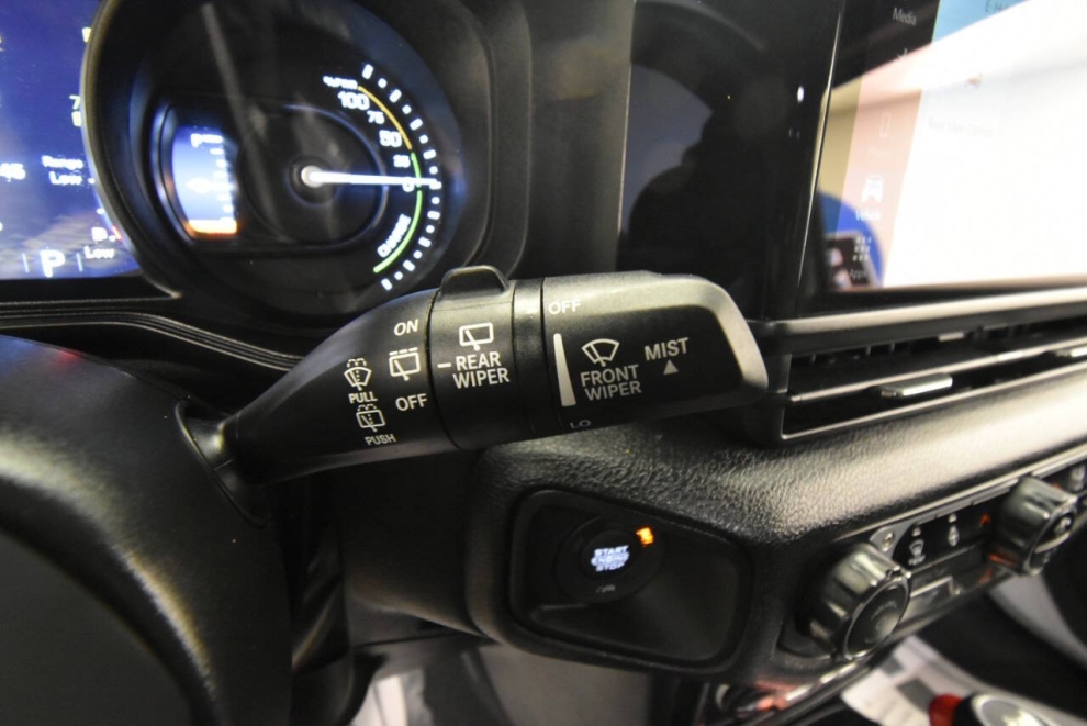 2024 Jeep Wrangler High Altitude 4xe 4x4 4dr SUV, Silver, Mileage: 48,966 - photo 39