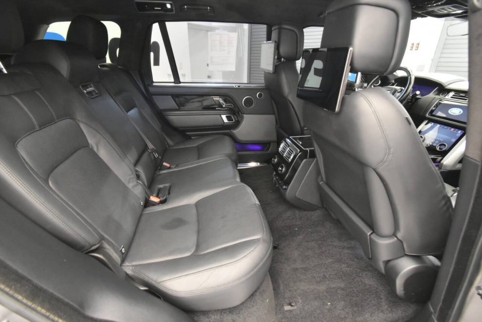 2018 Land Rover Range Rover Supercharged LWB AWD 4dr SUV, Gray, Mileage: 69,749 - photo 19