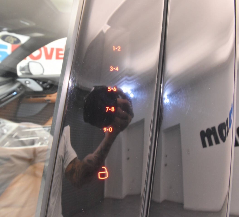 2020 Lincoln Aviator Black Label AWD 4dr SUV, Blue, Mileage: 73,718 - photo 30