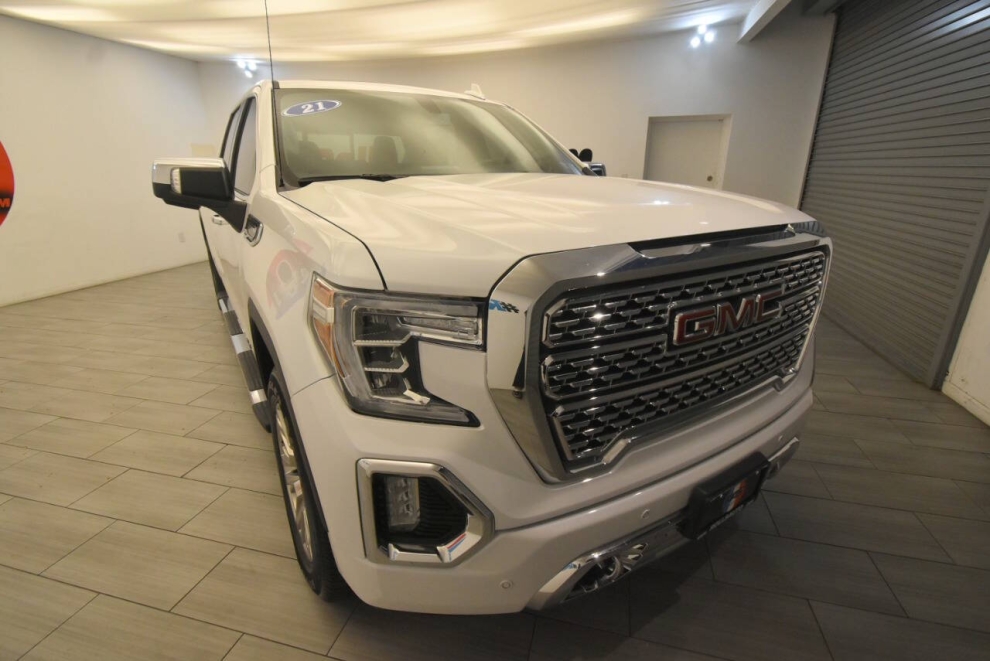 2021 GMC Sierra 1500 Denali 4x4 4dr Crew Cab 5.8 ft. SB, White, Mileage: 77,147 - photo 6