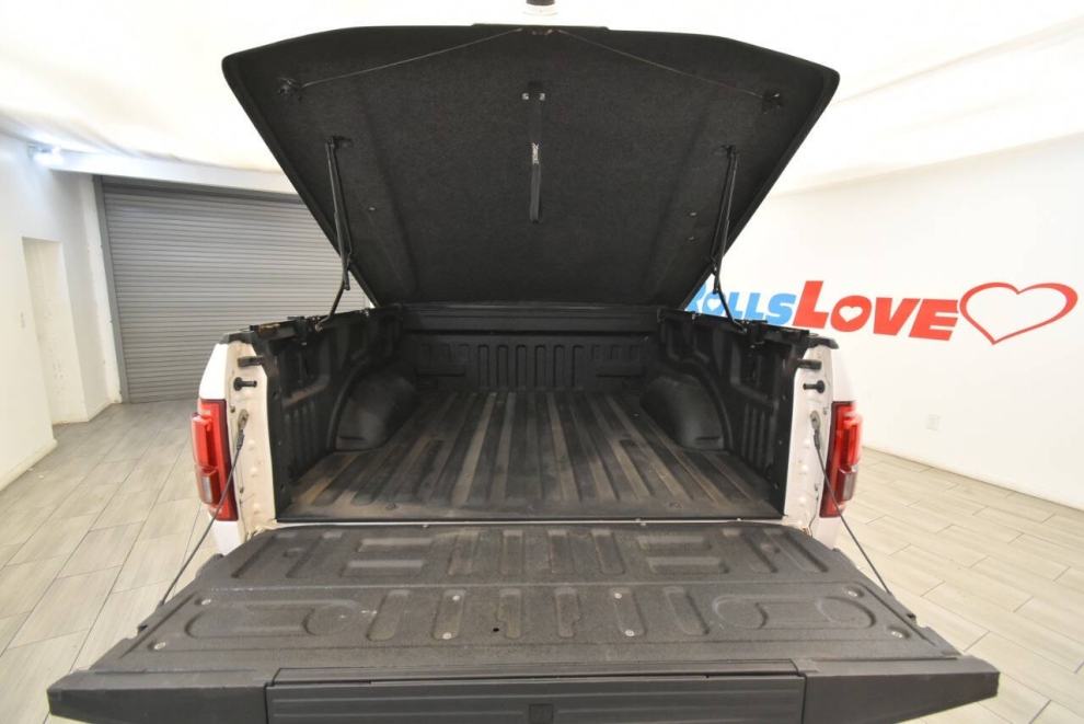 2016 Ford F-150, Blanco, Mileage: 139,500 - photo 21