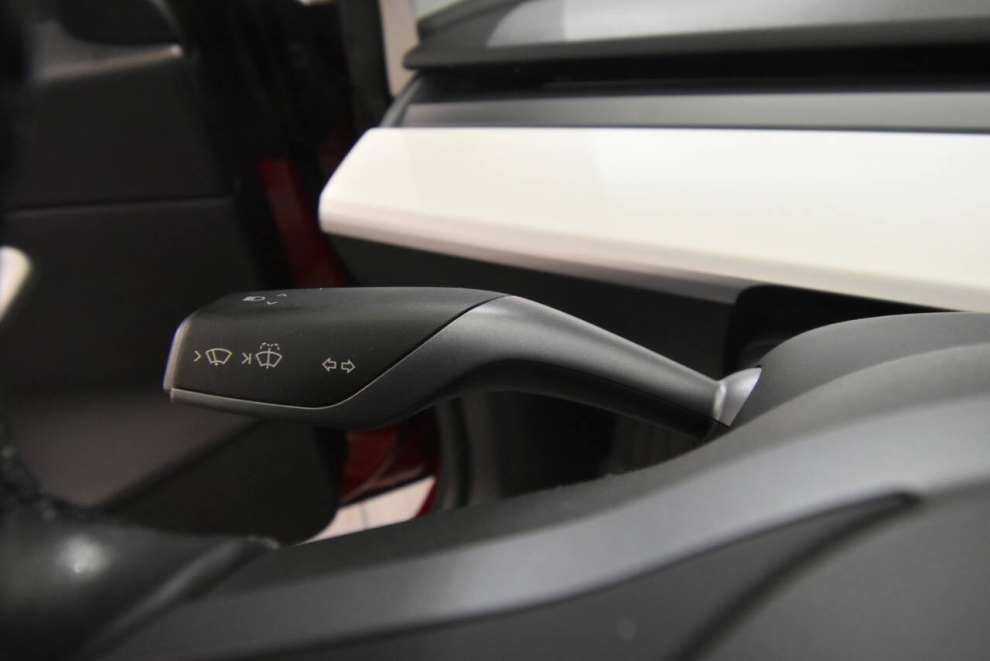 2018 Tesla Model 3 Performance AWD 4dr Fastback, Blue, Mileage: 35,496 - photo 30