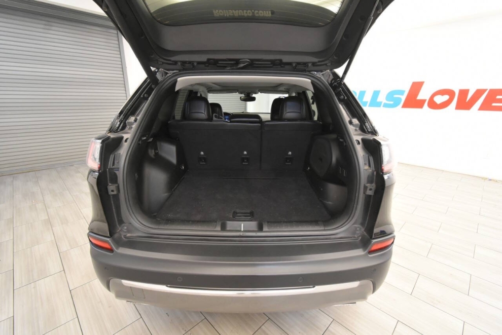 2019 Jeep Cherokee Limited 4x4 4dr SUV, Black, Mileage: 110,949 - photo 32