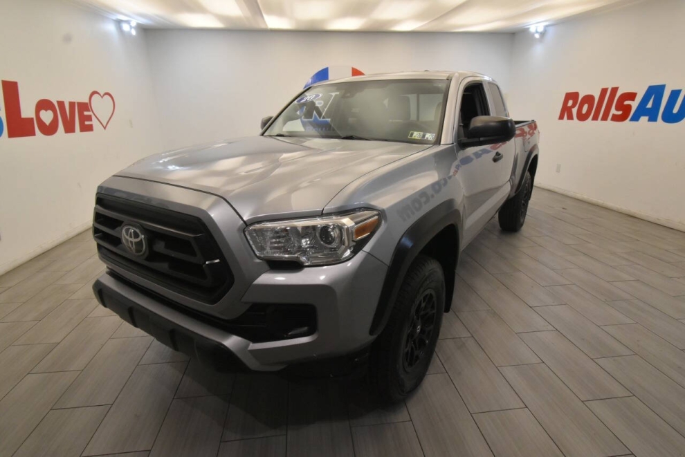 2020 Toyota Tacoma TRD Off Road 4x4 4dr Access Cab 6.1 ft LB, Silver, Mileage: 63,825 