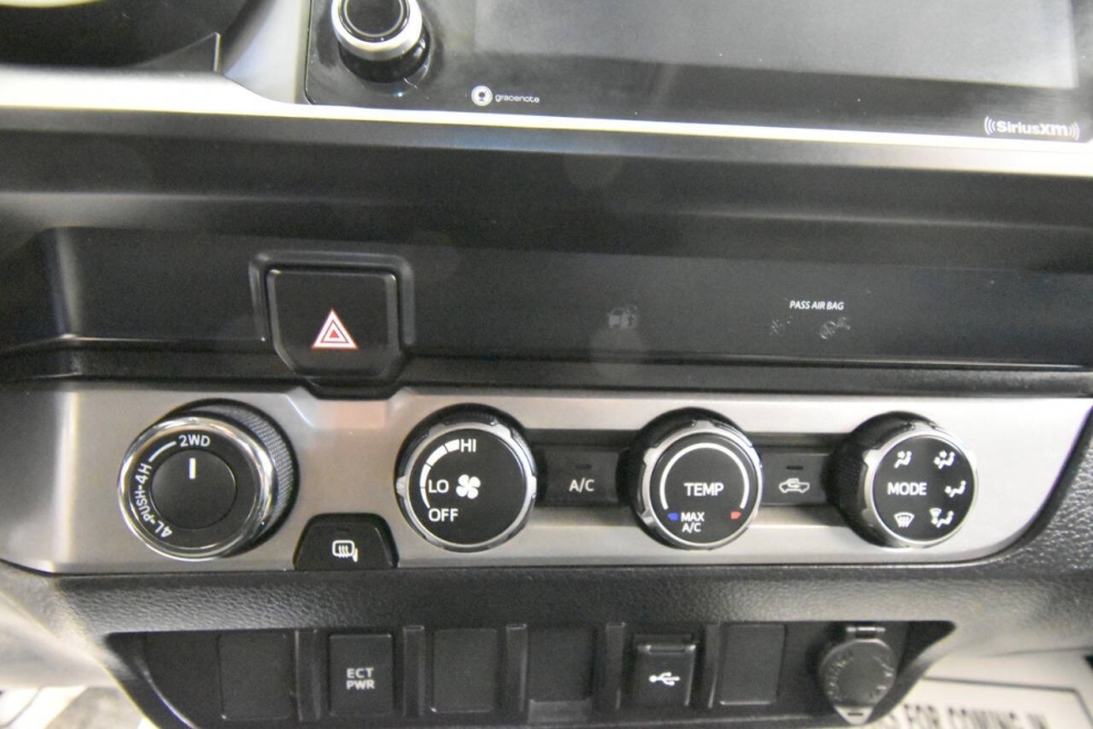 2020 Toyota Tacoma TRD Off Road 4x4 4dr Access Cab 6.1 ft LB, Silver, Mileage: 63,825 - photo 29