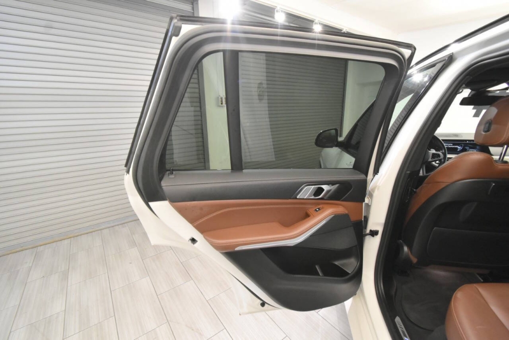 2022 BMW X5 xDrive40i AWD 4dr Sports Activity Vehicle, White, Mileage: 88,067 - photo 16