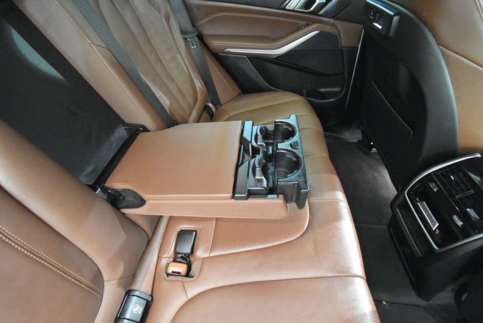 2022 BMW X5 xDrive40i AWD 4dr Sports Activity Vehicle, White, Mileage: 88,067 - photo 23