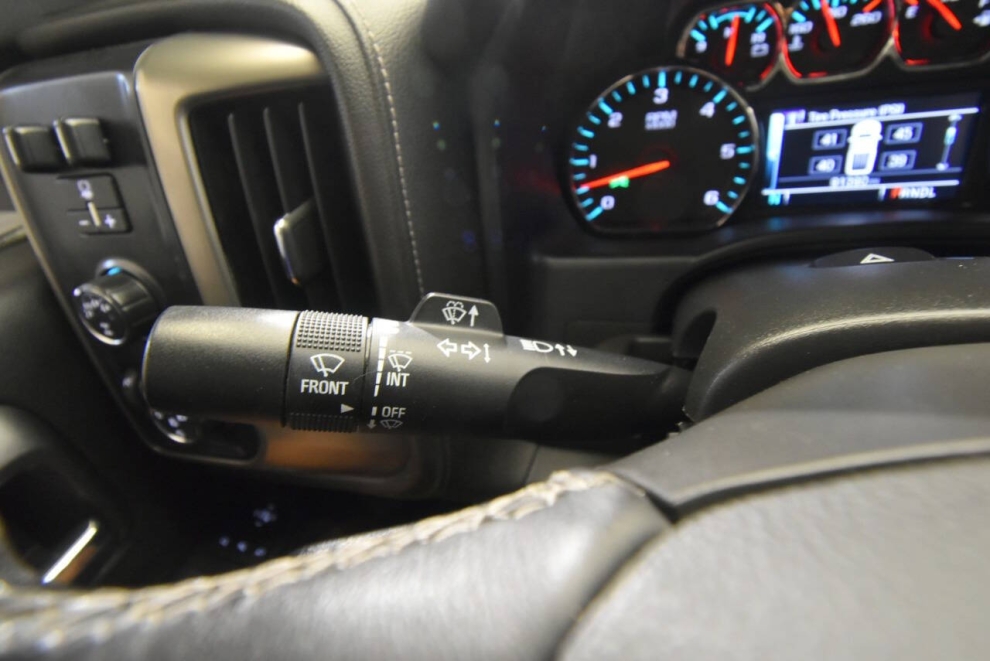 2017 Chevrolet Silverado 1500, Negro, Mileage: 91,283 - photo 25