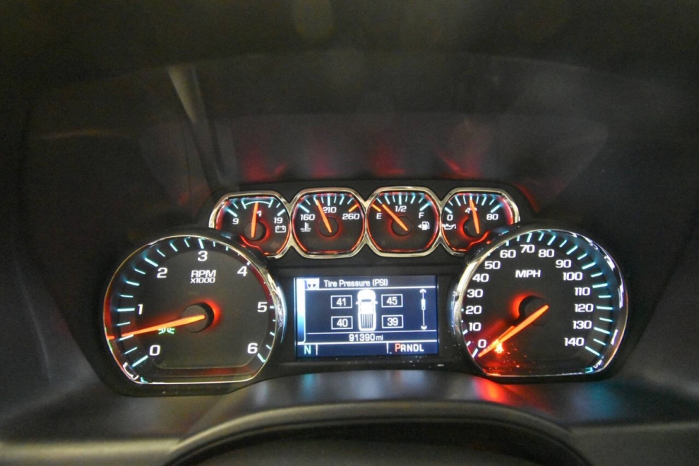 2017 Chevrolet Silverado 1500, Negro, Mileage: 91,283 - photo 28