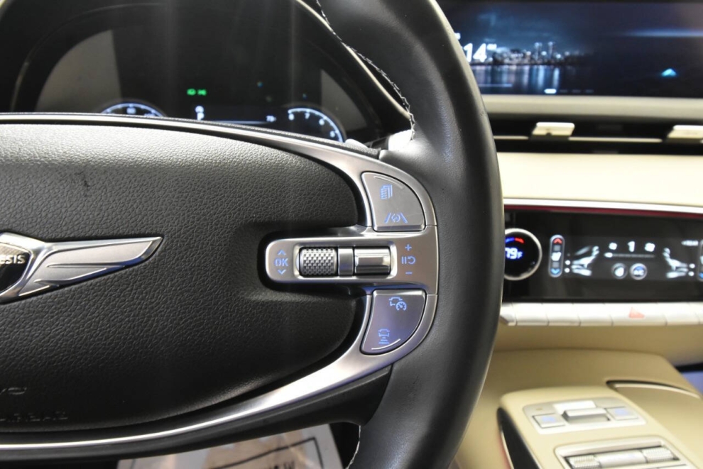 2022 Genesis GV70 2.5T Standard AWD 4dr SUV, Negro, Mileage: 95,879 - photo 26