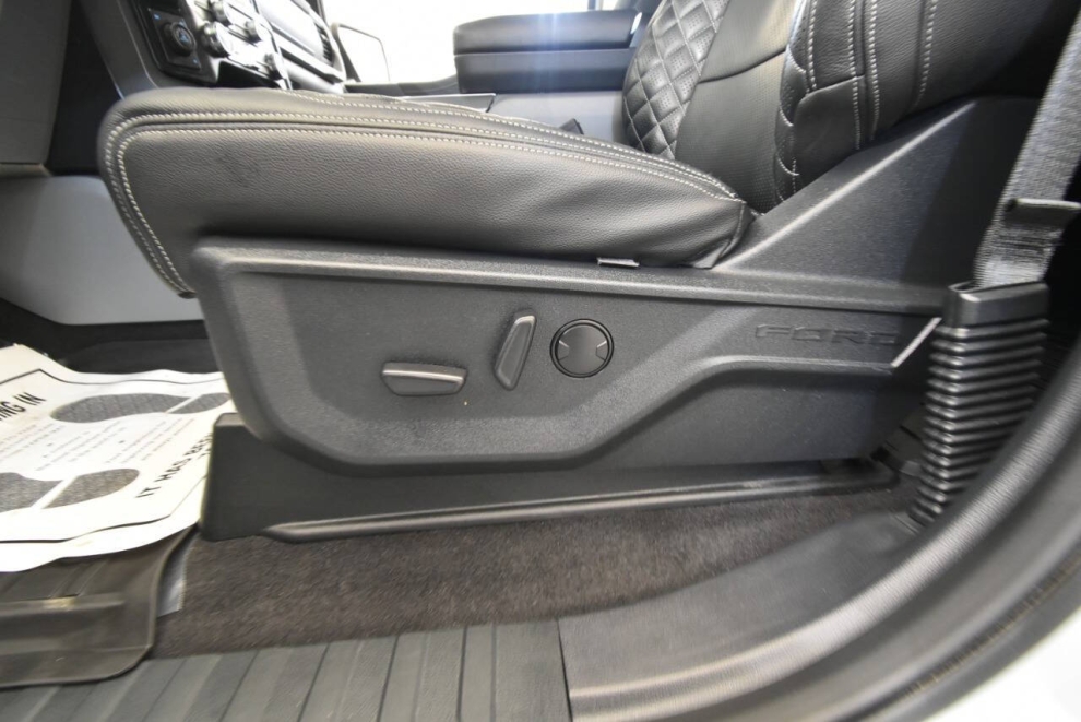 2025 Ford F-150 XLT 4x4 4dr SuperCrew 5.5 ft. SB, Gray, Mileage: 13,369 - photo 15