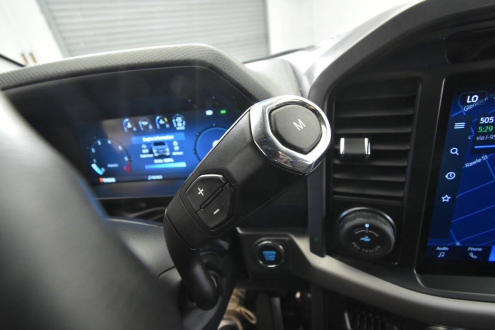 2025 Ford F-150 XLT 4x4 4dr SuperCrew 5.5 ft. SB, Gray, Mileage: 13,369 - photo 41