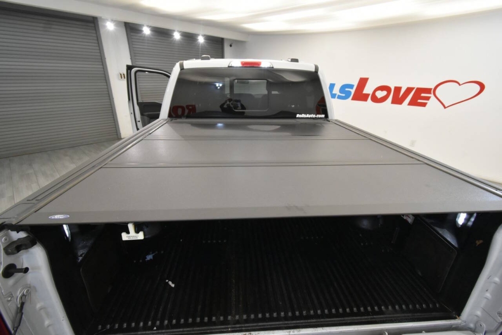 2025 Ford F-150 XLT 4x4 4dr SuperCrew 5.5 ft. SB, Gray, Mileage: 13,369 - photo 46