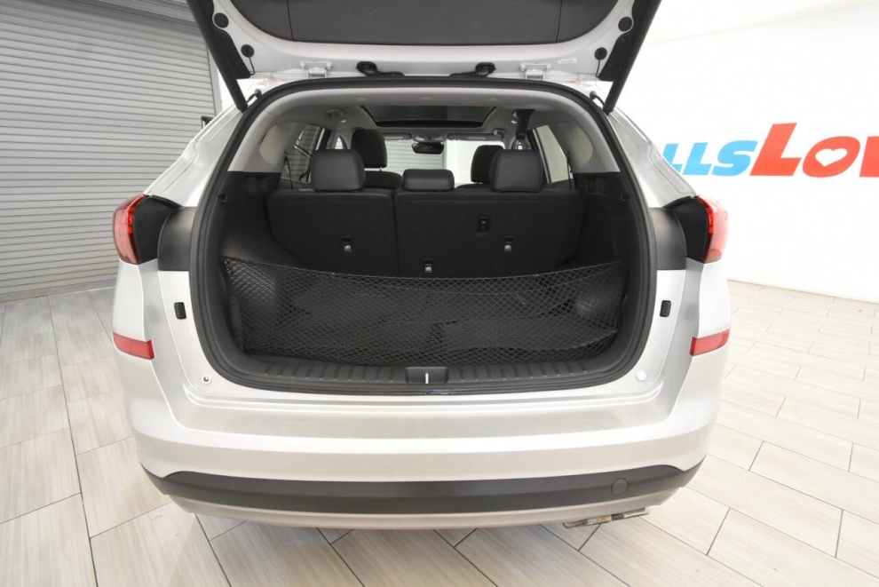 2019 Hyundai Tucson SEL AWD 4dr SUV, Silver, Mileage: 97,515 - photo 33
