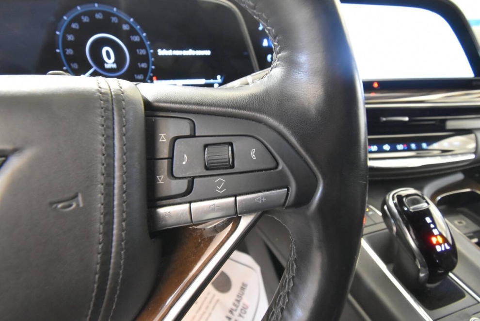 2023 Cadillac Escalade Sport Platinum 4x4 4dr SUV, Silver, Mileage: 88,317 - photo 40